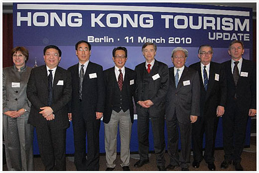 Hongkong Touristik zu Besuch in Berlin