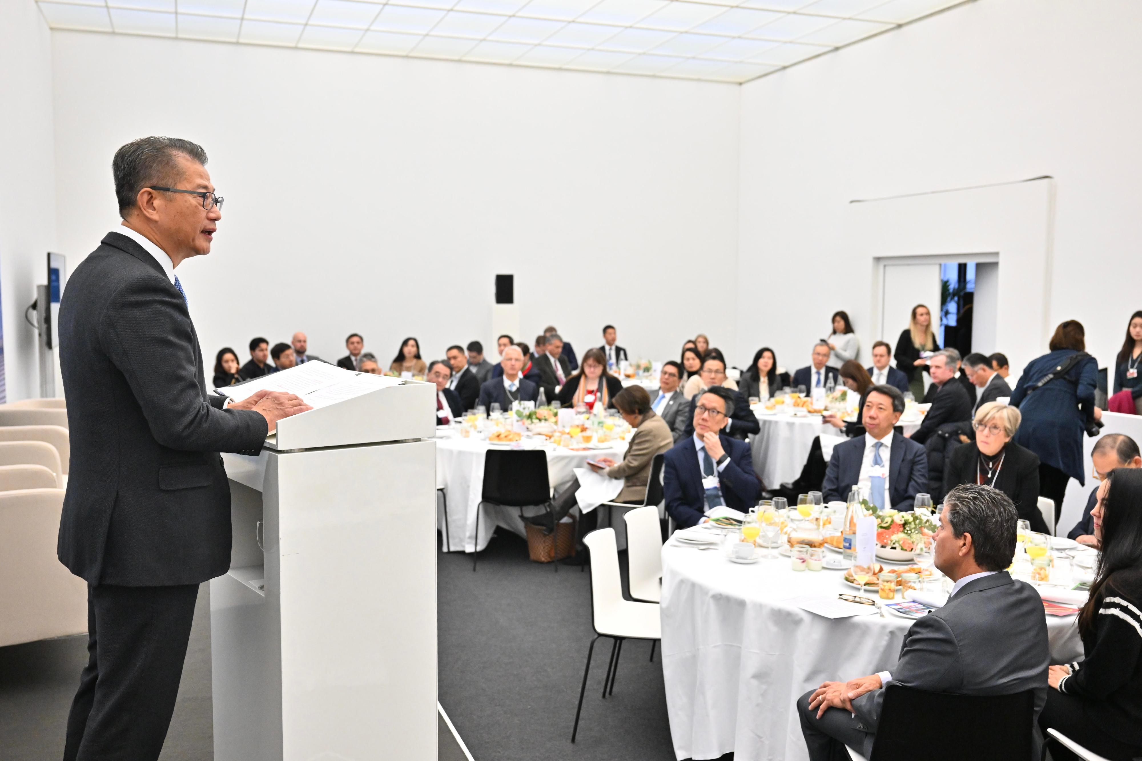 Financial Secretary makes his third day of visit to Davos