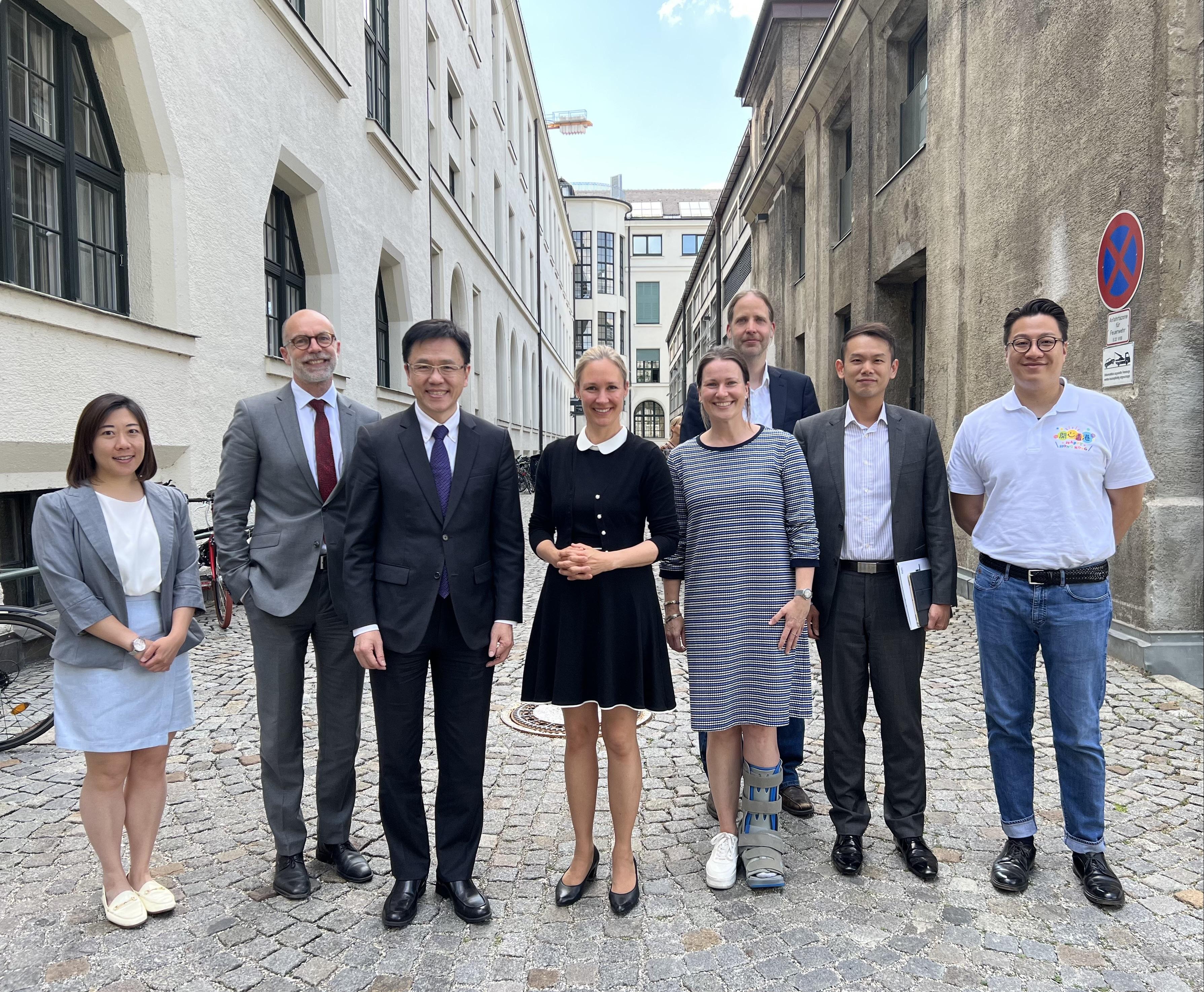 SITI visits Munich in Germany