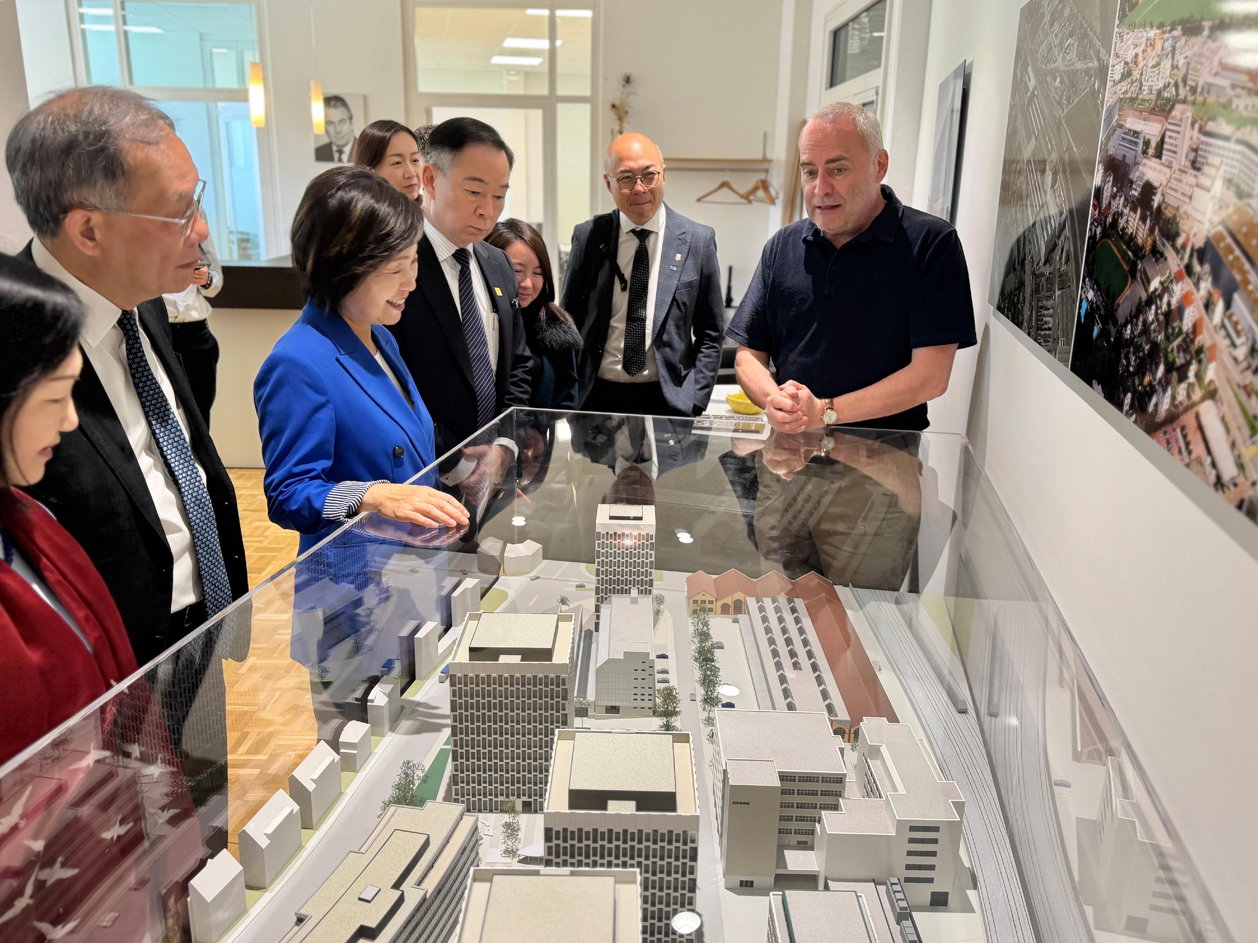 Secretary for Education ends visit to Switzerland